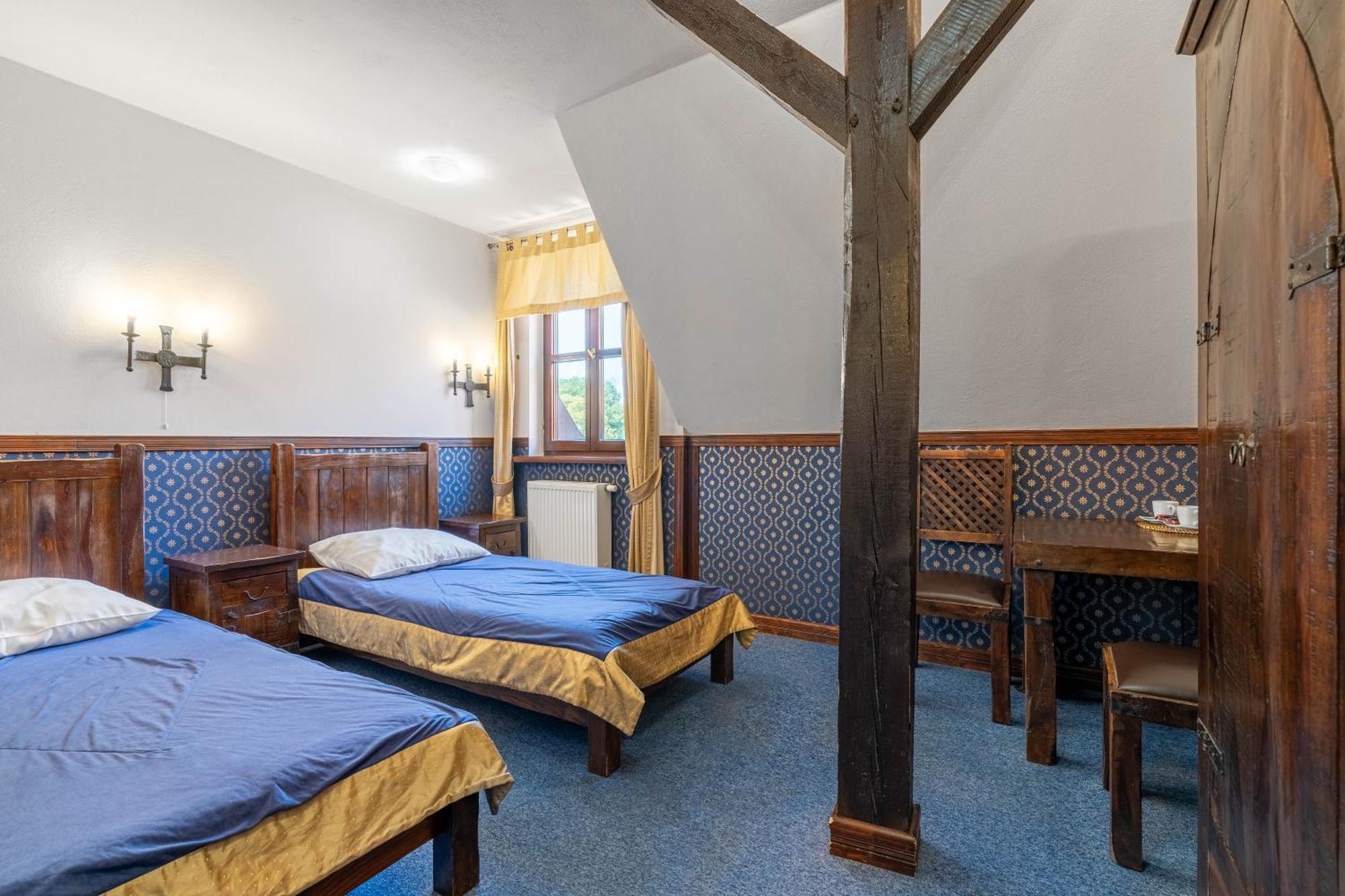 Aparthotel Zamek Uniejów Exterior foto